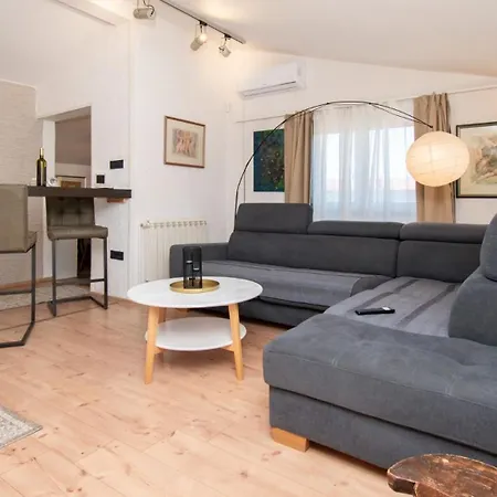 Above By Guide Medulin