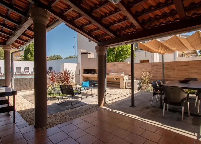 Above By Guide 메덜린