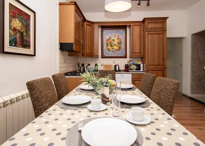 Above By Guide Medulin