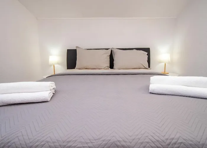 Above By Guide Villa Medulin